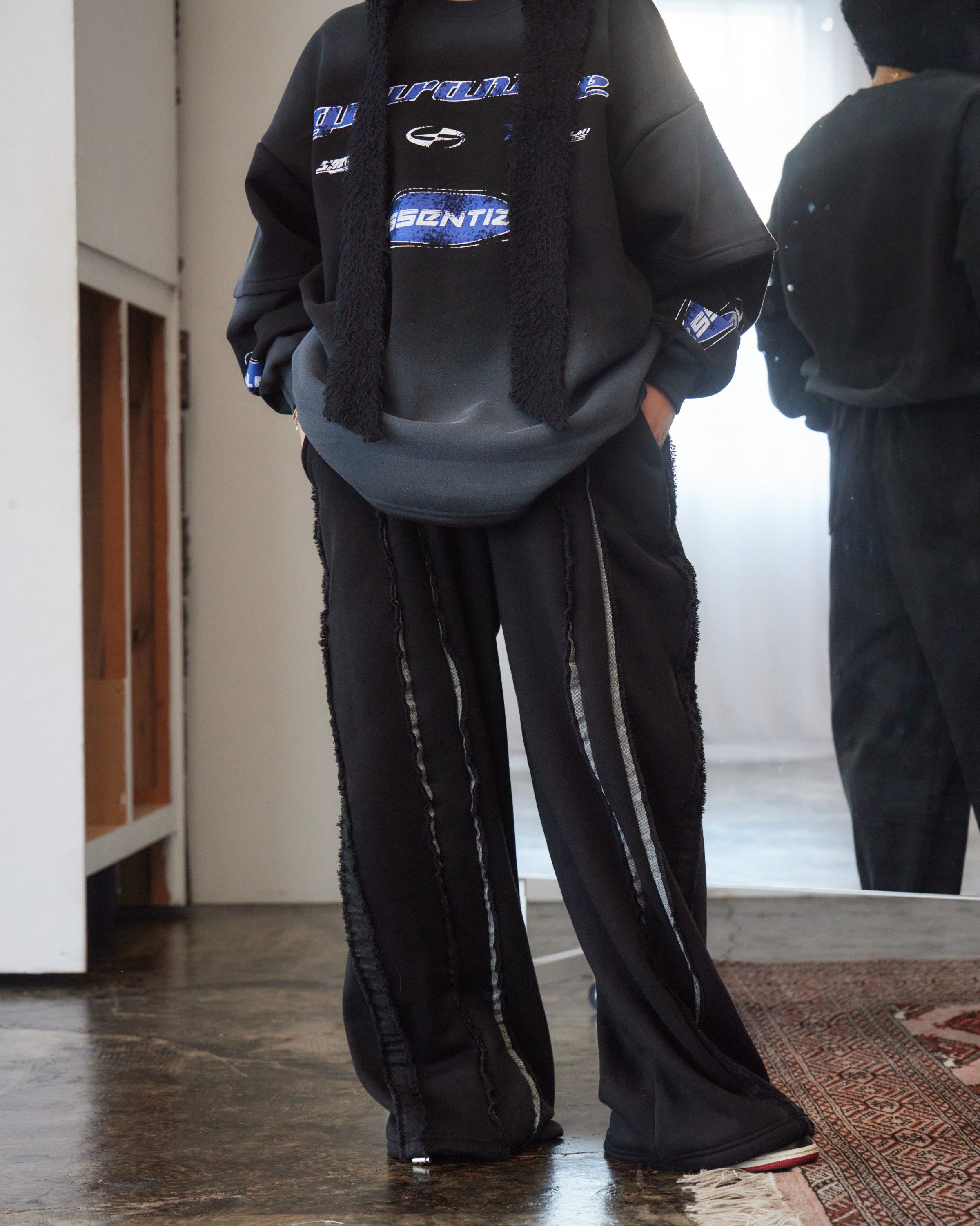 Inside Out Line Sweat Pants