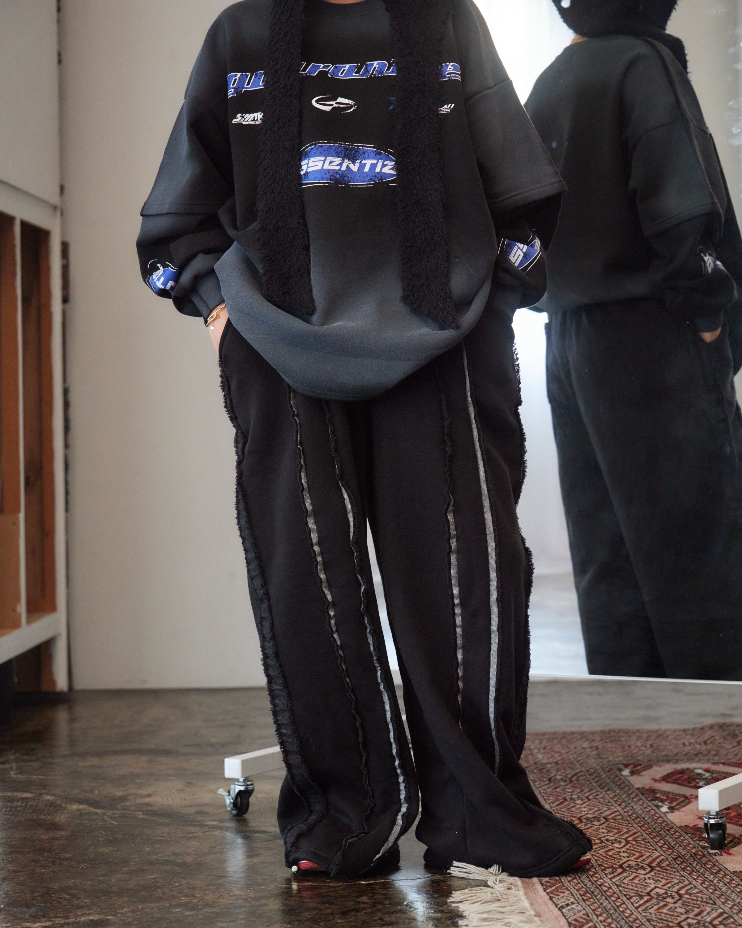 Inside Out Line Sweat Pants