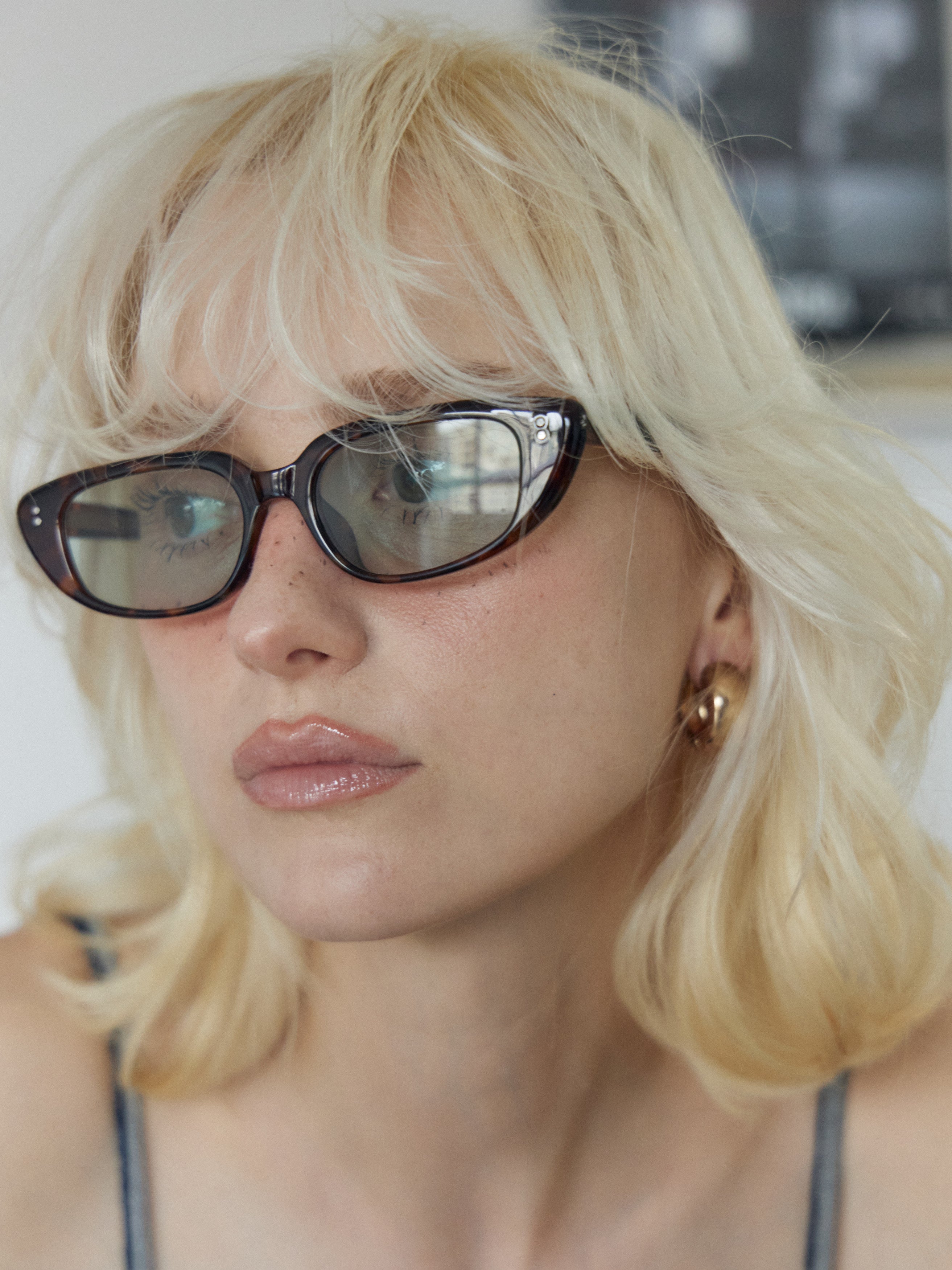【W.E.Y】Bitter Cherry Cat Eye