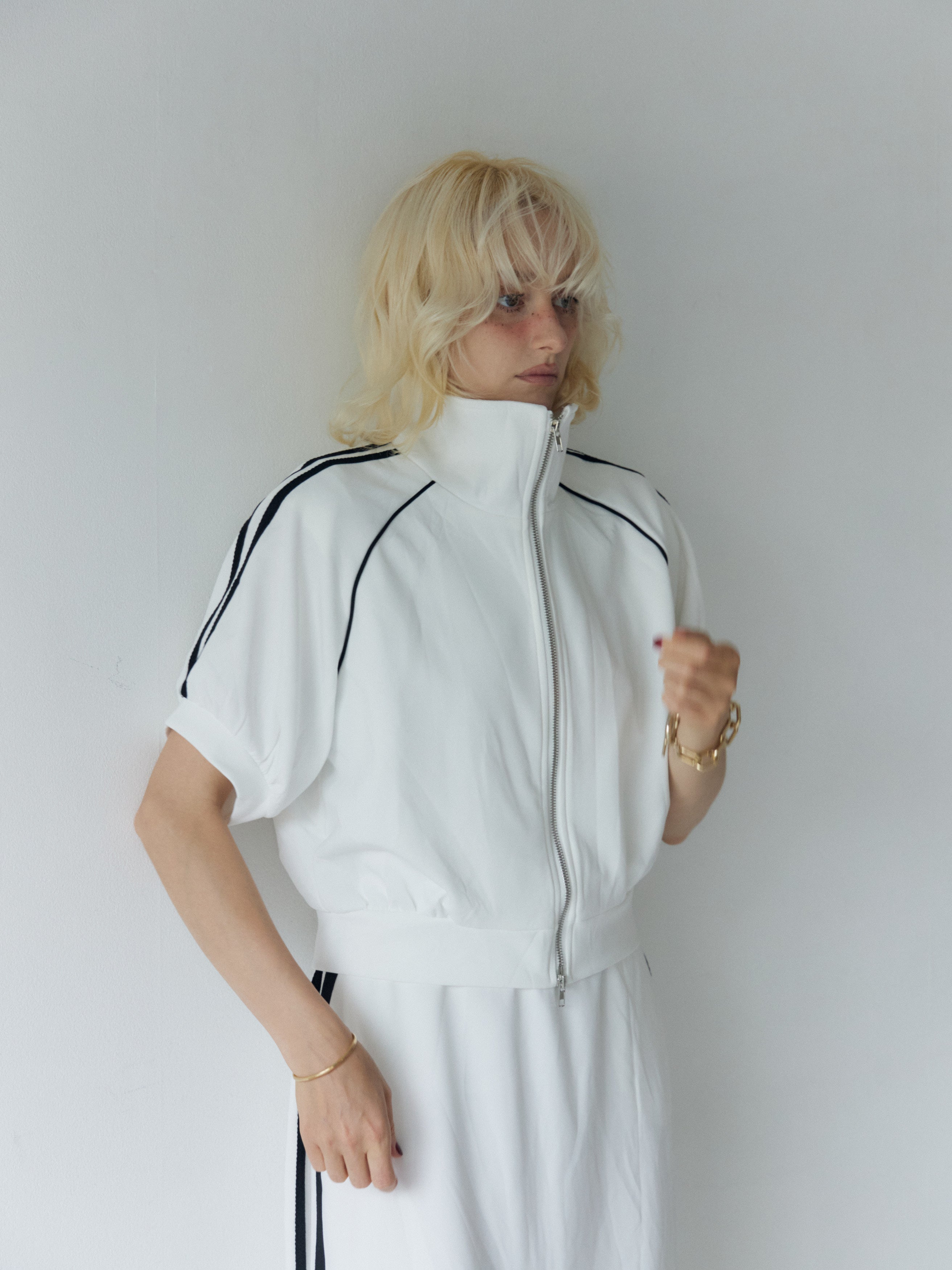 Side Line Dress Set-up