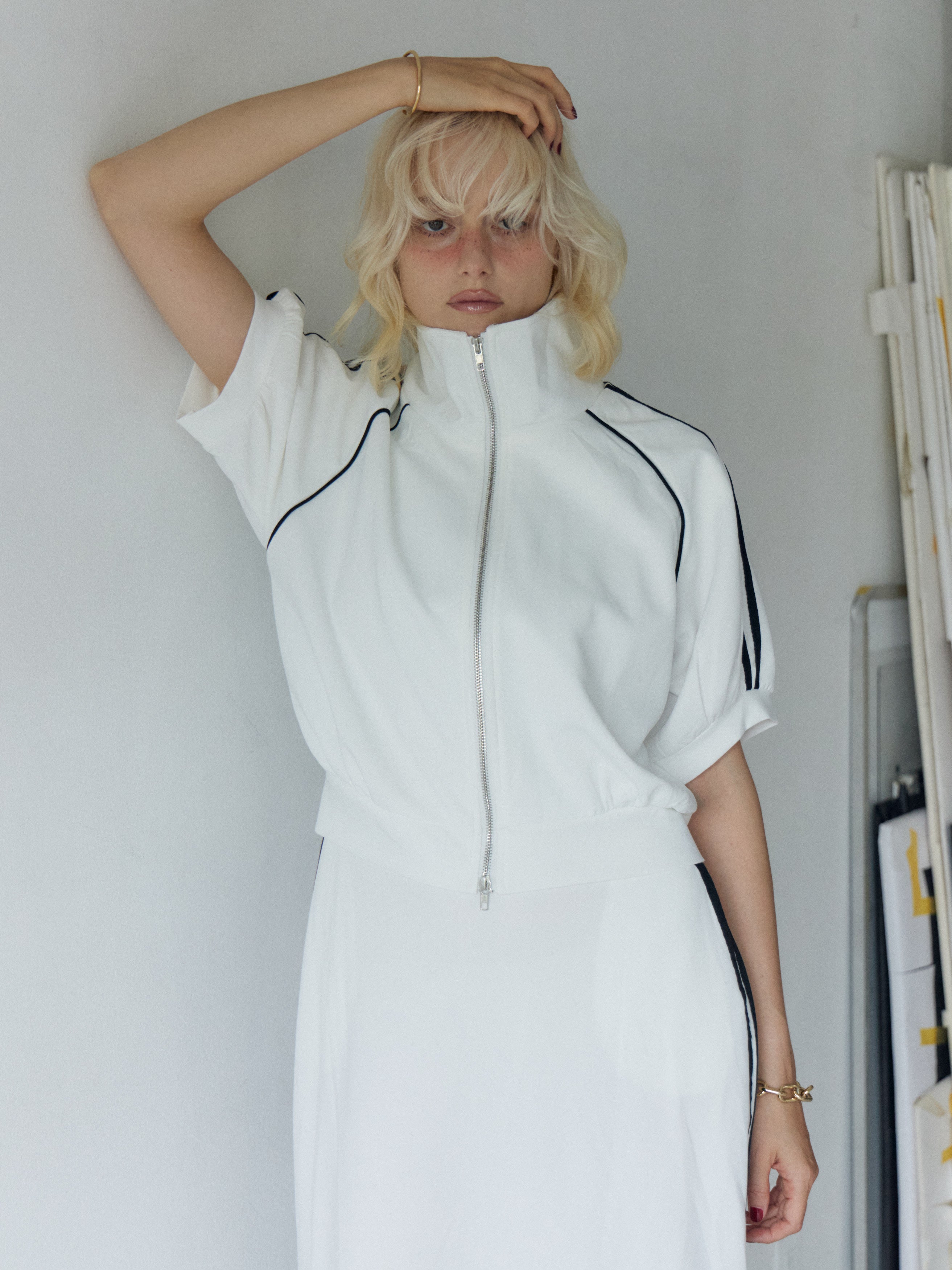 Side Line Dress Set-up