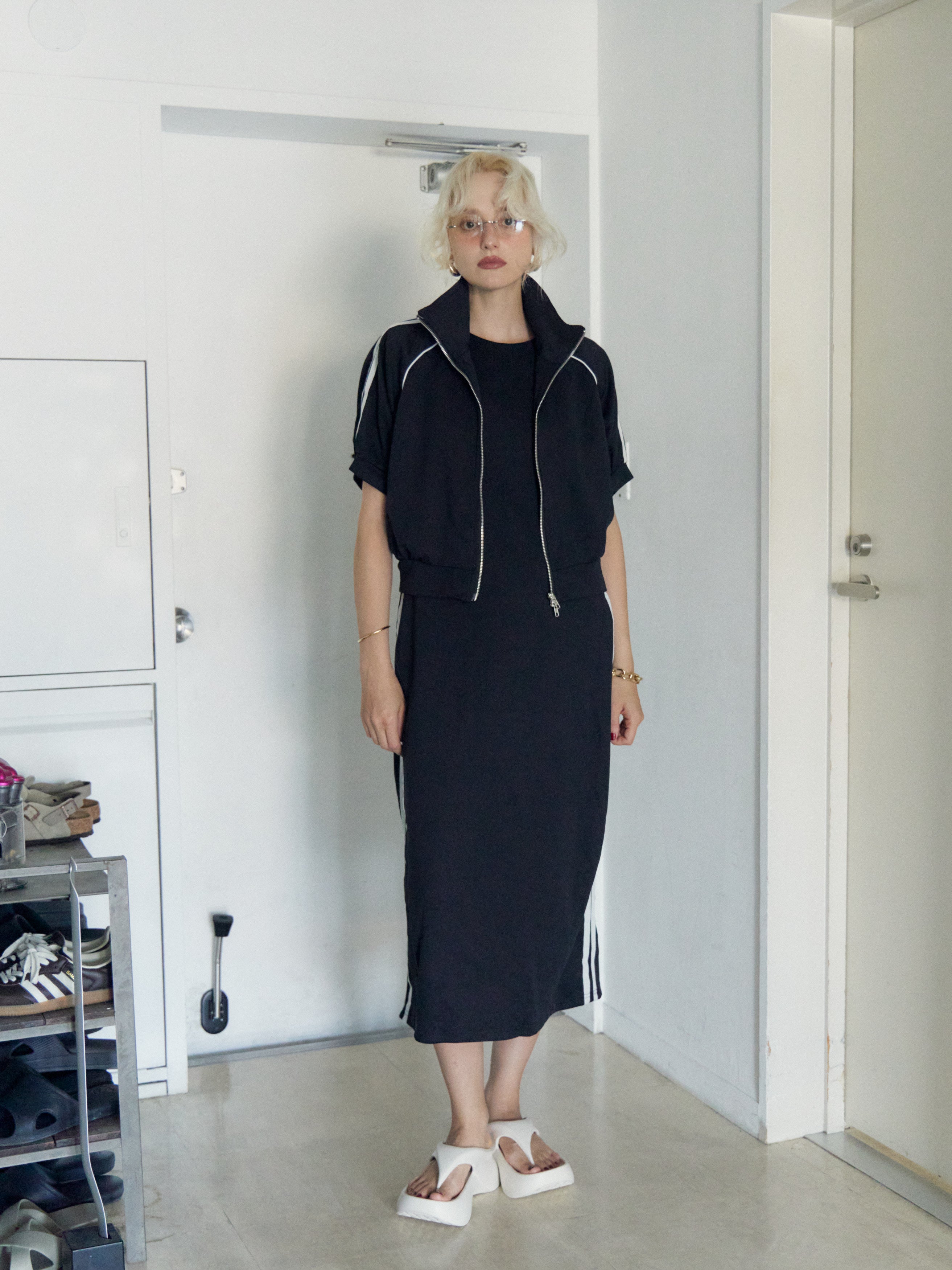 Side Line Dress Set-up
