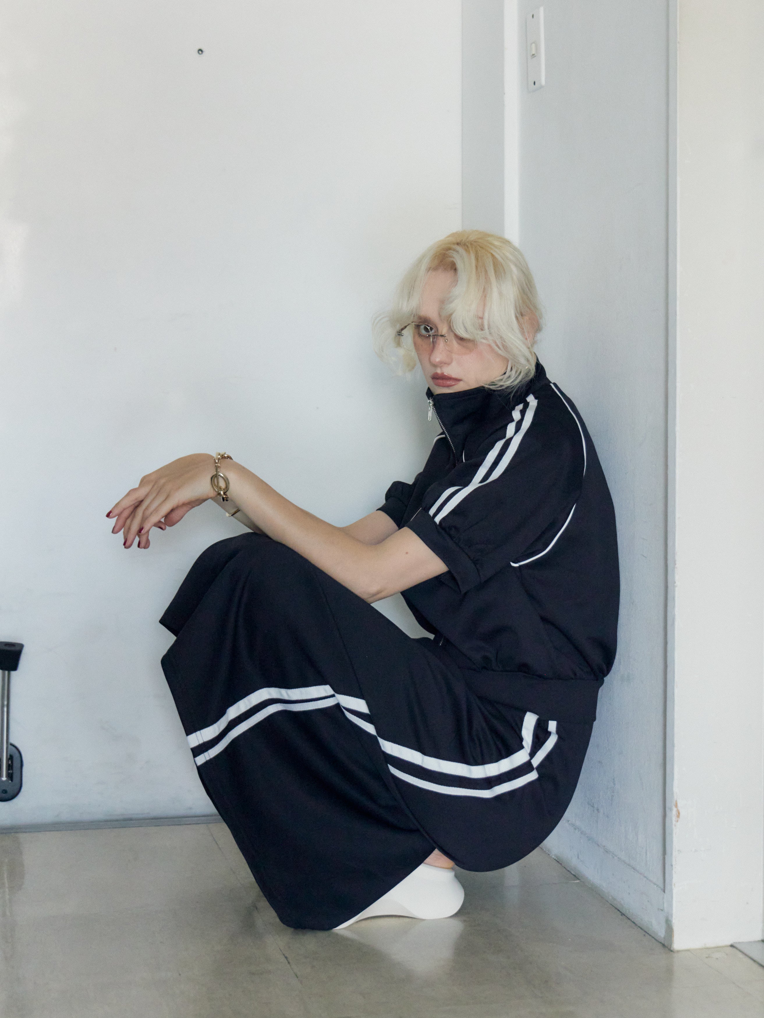 Side Line Dress Set-up
