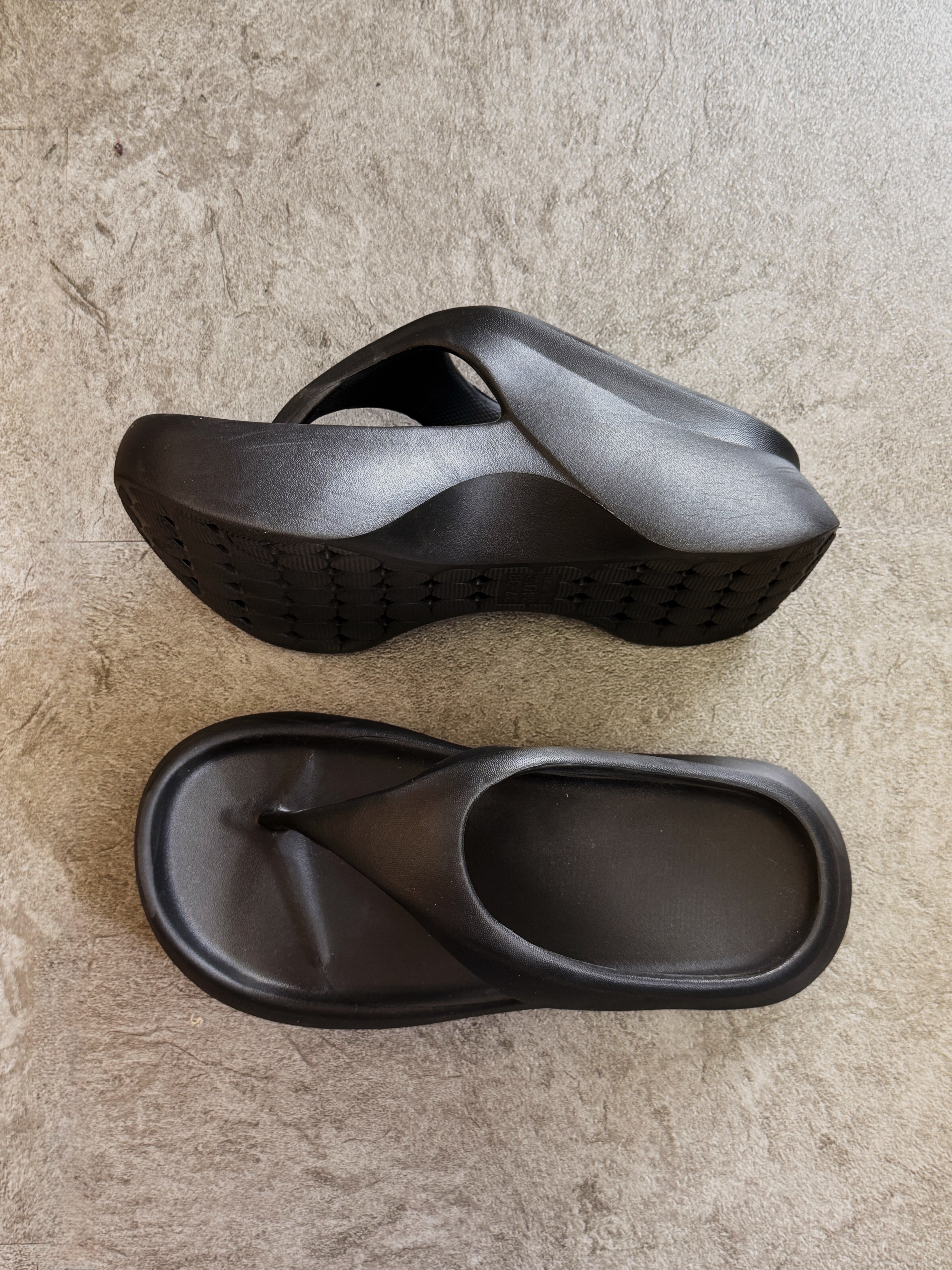 Whisper Sandal