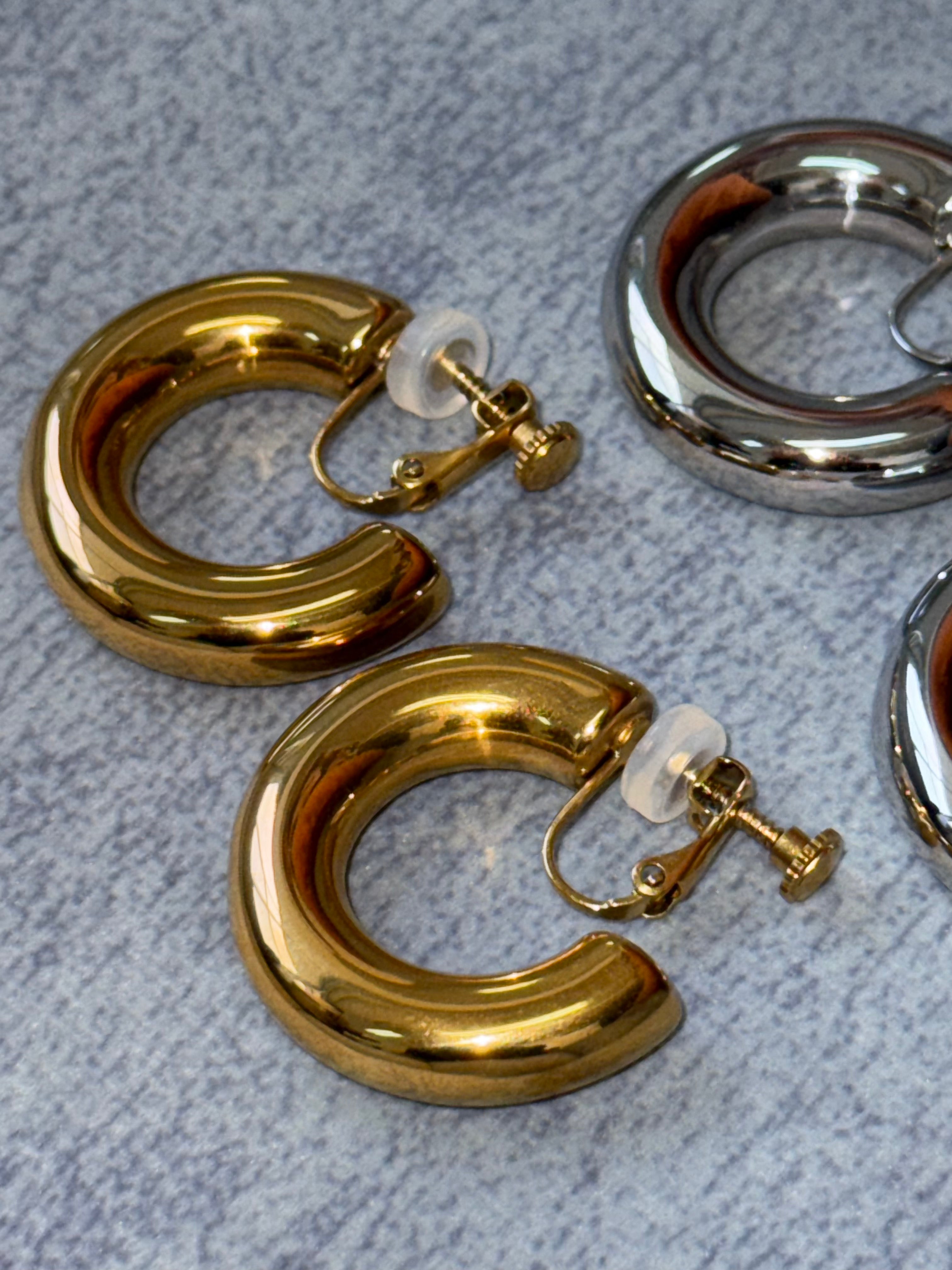 Glossy Round Hoop Earrings