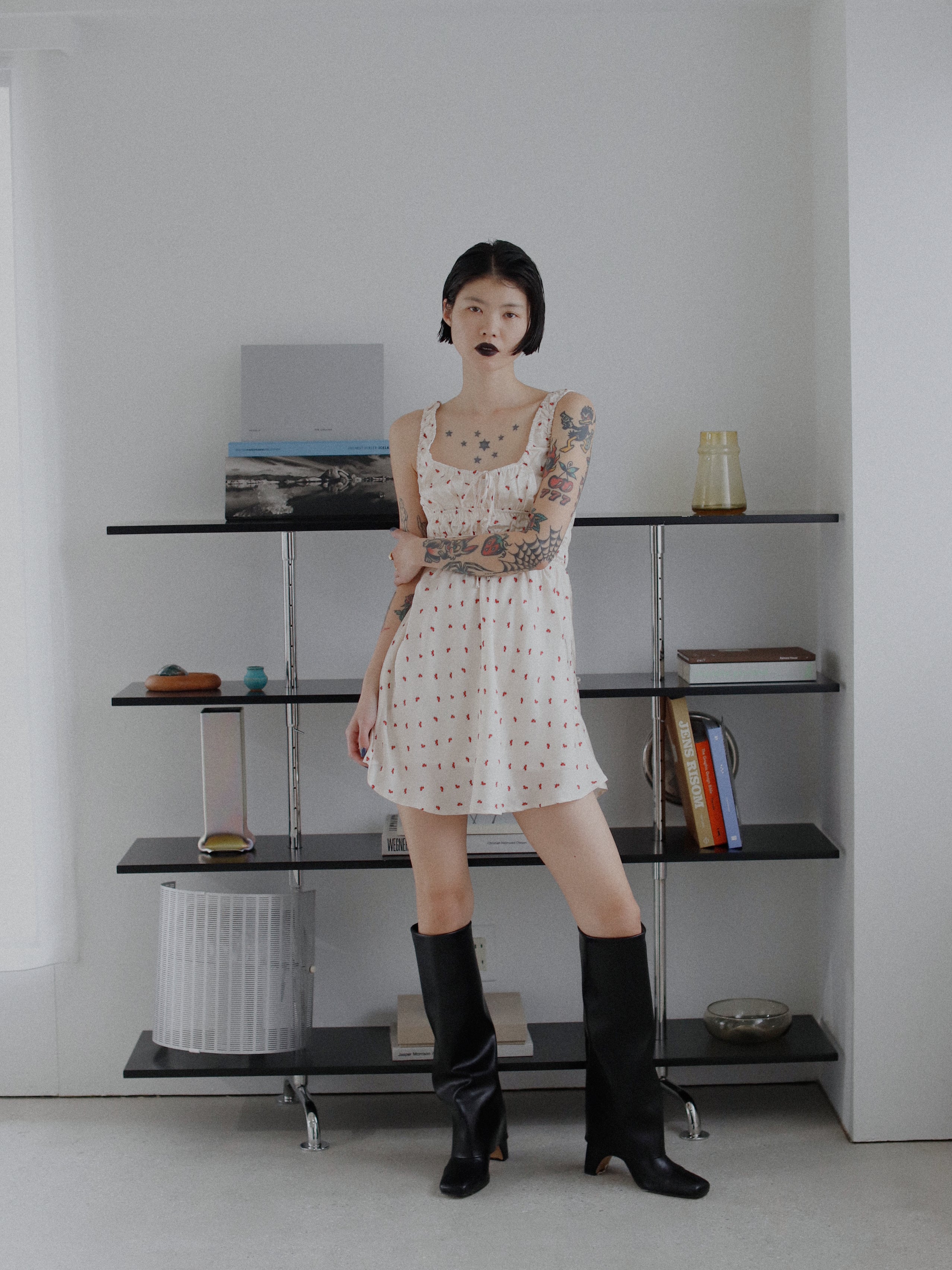 WONEM☆ウォンエム☆サテンフラワーミニワンピース☆新品 Satin Flower Mini One-piece – WONEM