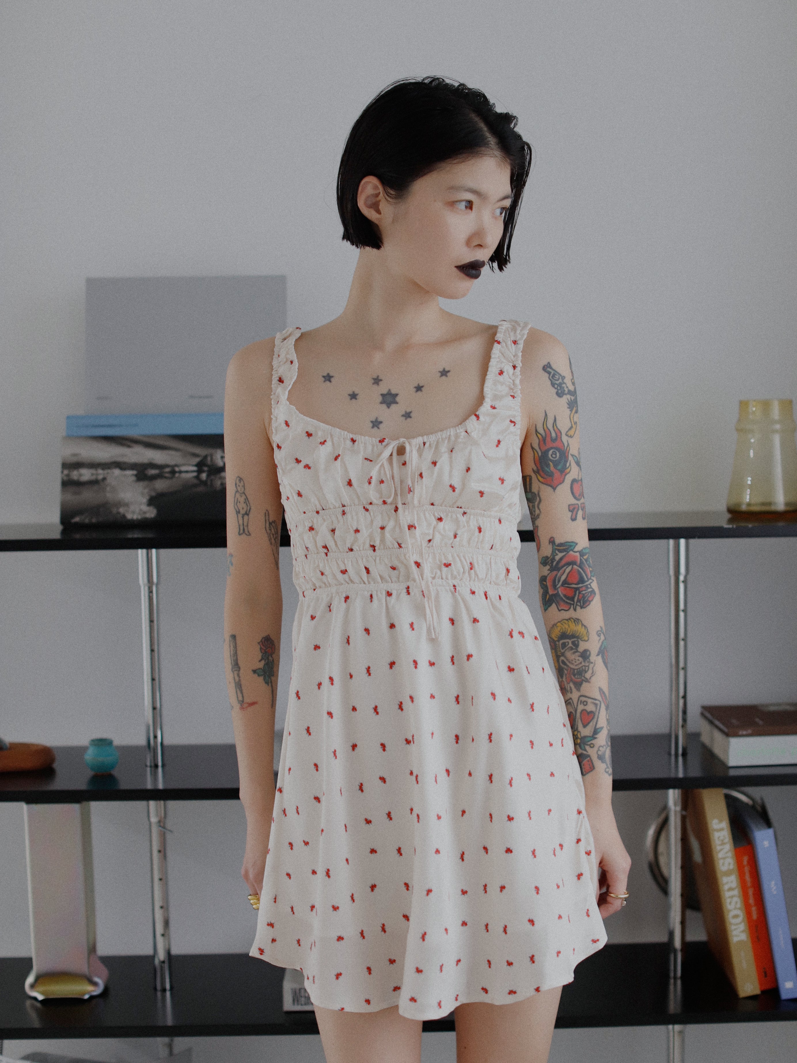 WONEM☆ウォンエム☆サテンフラワーミニワンピース☆新品 Satin Flower Mini One-piece – WONEM