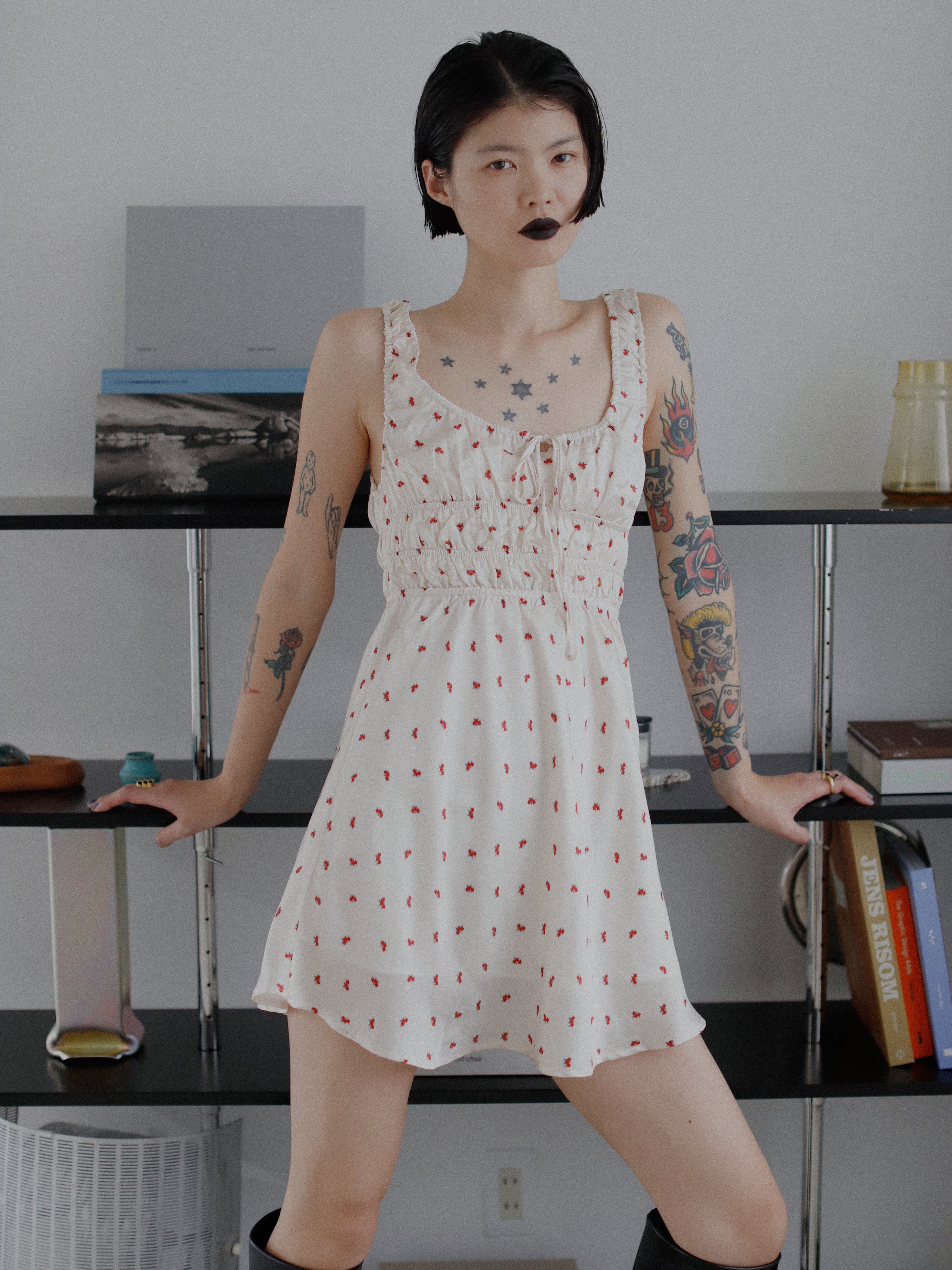 WONEM☆ウォンエム☆サテンフラワーミニワンピース☆新品 Satin Flower Mini One-piece – WONEM