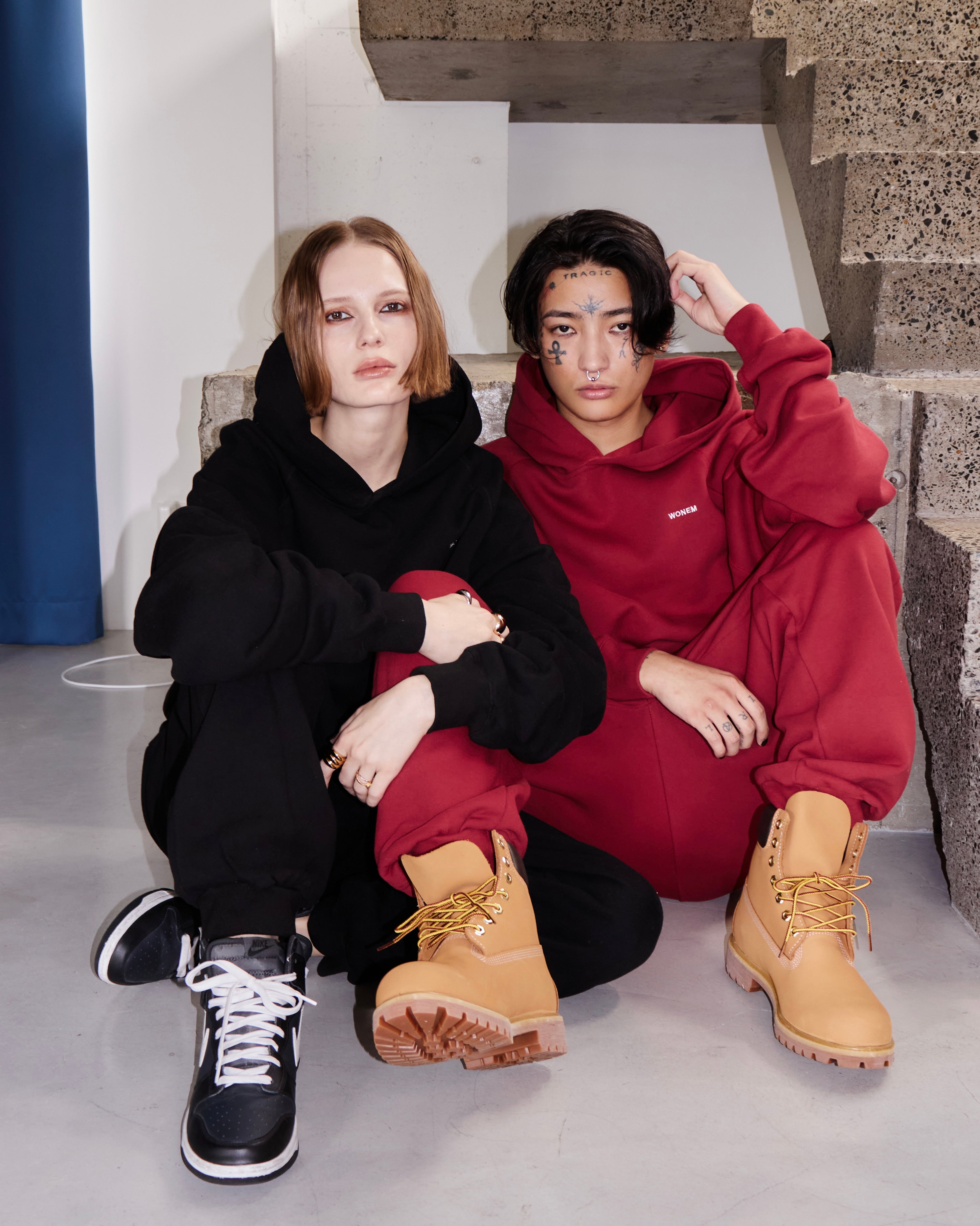 Essential Logo Sweat pants