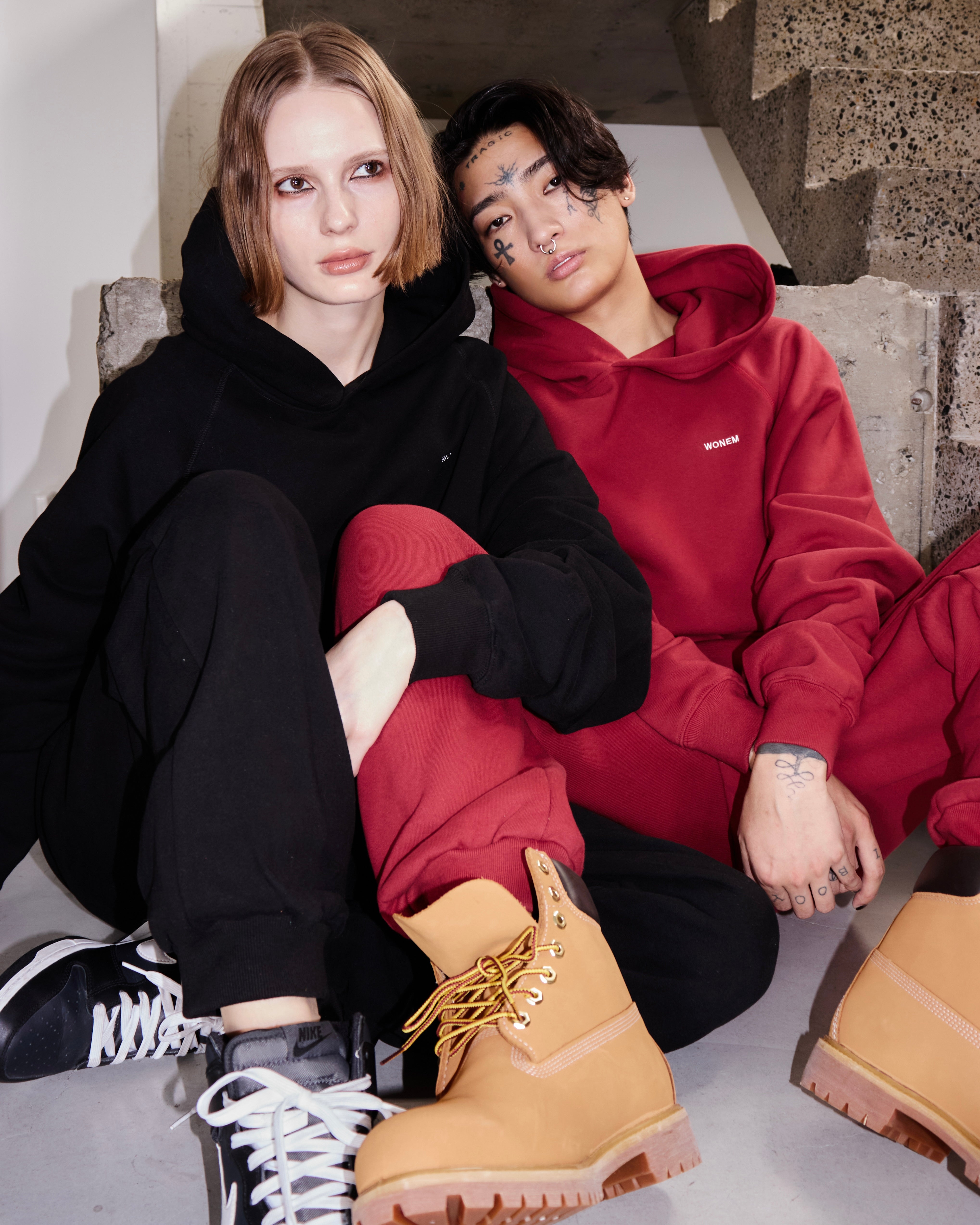 Essential Logo Sweat pants