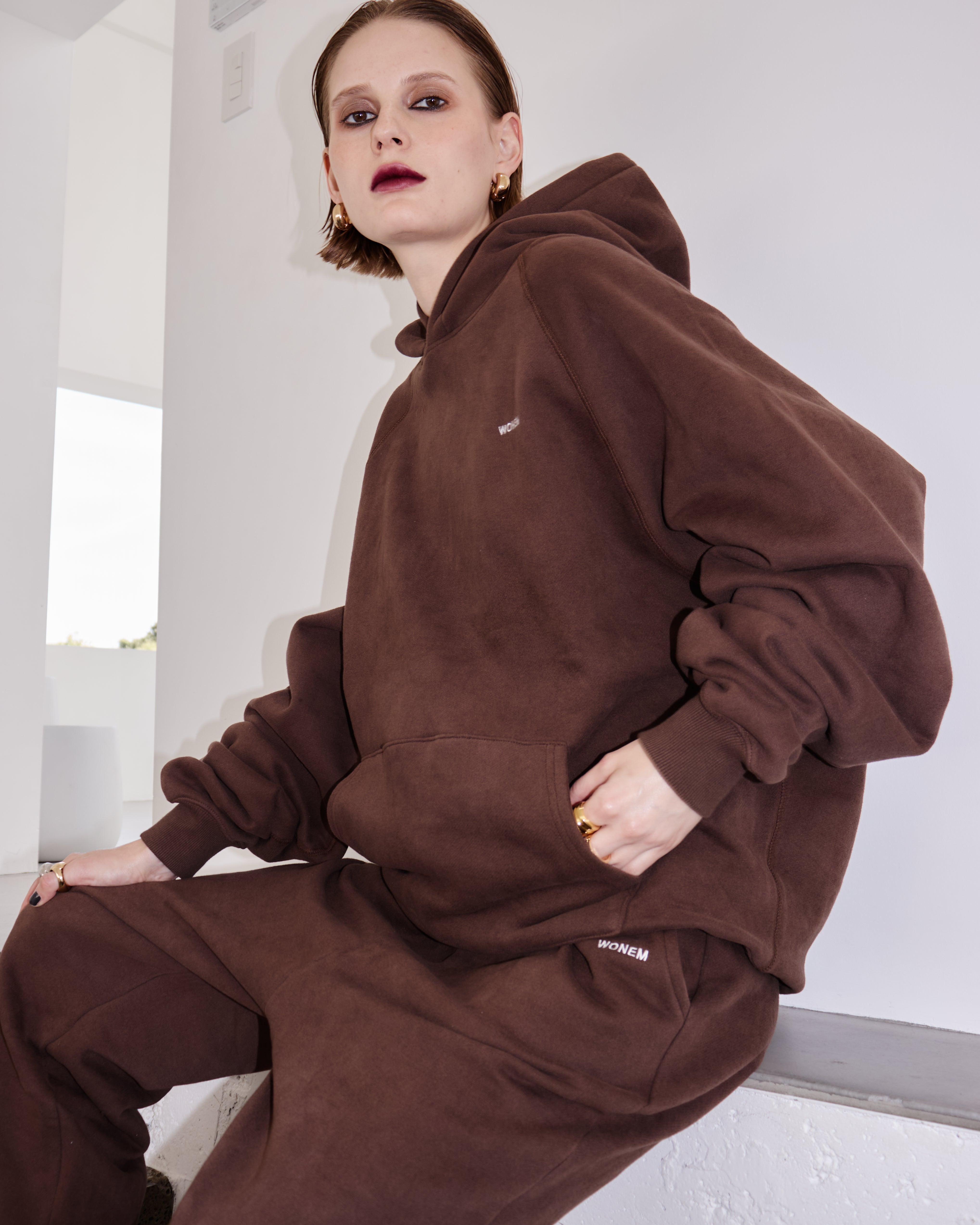 Essential Logo Sweat pants